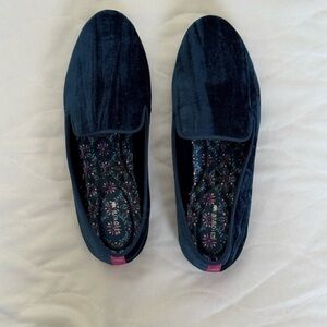 Birdies Velvet Loafers Women's 8.5 Navy Blue Flats
Worn Once